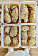 شمع عسل السدر النحل الحر العماني بدون تدخل الإنسان العلبه فيها 1 كيلو و نص