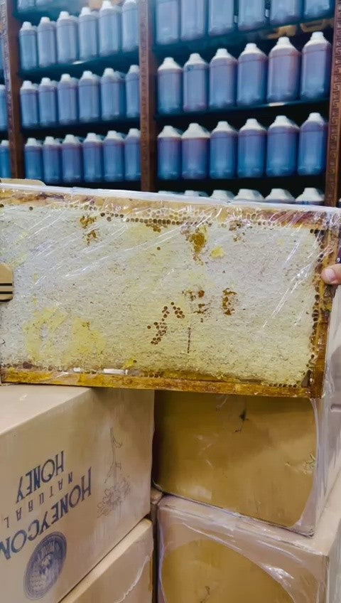 Premium Natural Honey (Raw & Unprocessed)